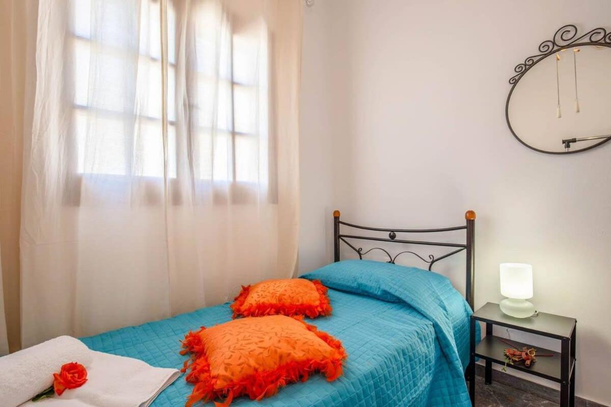Апартаменты Agia Pelagia Blue Apt With Seaview 50M From Sea Экстерьер фото